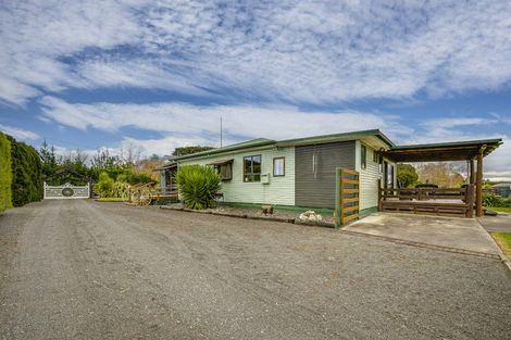 Photo of property in 402 Te Aute Road, Pukahu, Hastings, 4172