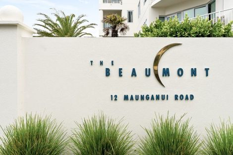 Photo of property in 12 Maunganui Road, Mount Maunganui, 3116