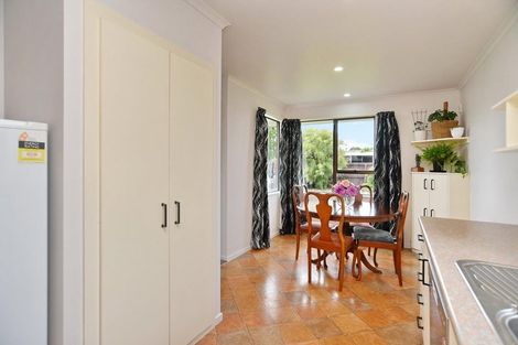 Photo of property in 18 Harrall Place, Kaiapoi, 7630