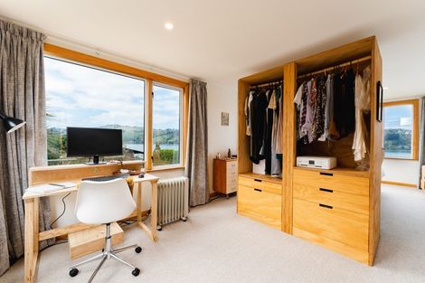 Photo of property in 41 Adderley Terrace, Ravensbourne, Dunedin, 9022