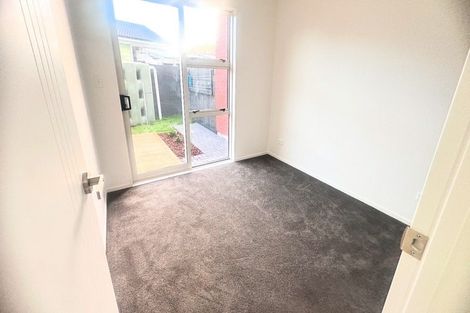 Photo of property in 14a Sunlands Drive, Manurewa, Auckland, 2102
