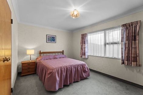 Photo of property in 156 Heretaunga Street, Palmerston North, 4414