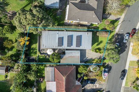 Photo of property in 13 James Evans Drive, Northcote, Auckland, 0627