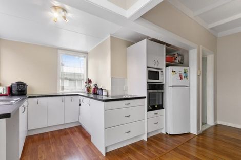 Photo of property in 16 Merton Street, Trentham, Upper Hutt, 5018