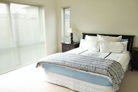 Photo of property in 69 Costa Viva Crescent, Karaka, Papakura, 2113