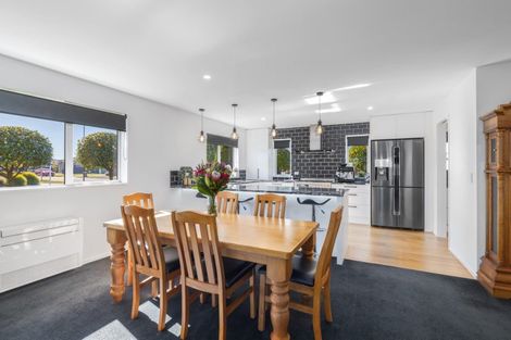 Photo of property in 120 Georgina Street, Marshland, Christchurch, 8083