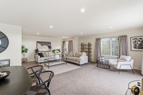Photo of property in 1/21 Overdale Drive, Cashmere, Christchurch, 8022