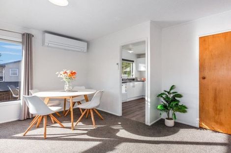 Photo of property in 49a Albatross Close, Whitby, Porirua, 5024