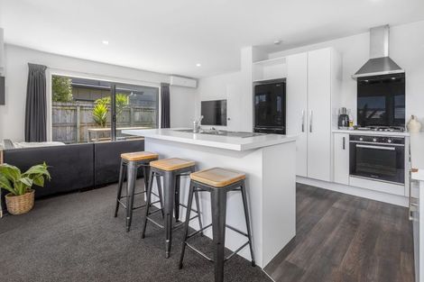 Photo of property in 9 Aqua Way, Paraparaumu, 5032