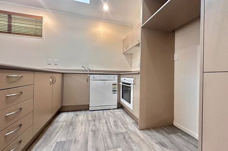 Photo of property in 130 Awarua Street, Ngaio, Wellington, 6035