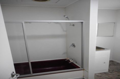 Photo of property in 27 Burndale Terrace, Manurewa, Auckland, 2102