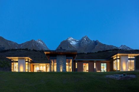 Photo of property in Wyuna, 5 River Valley View, Glenorchy, 9372