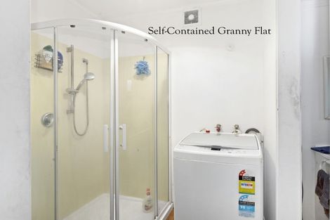 Photo of property in 23 Renown Road, Raumati South, Paraparaumu, 5032