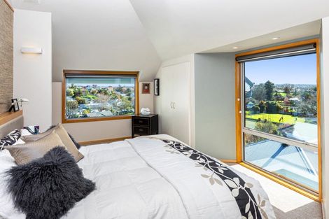 Photo of property in 14 Upper Crichton Terrace, Cashmere, Christchurch, 8022