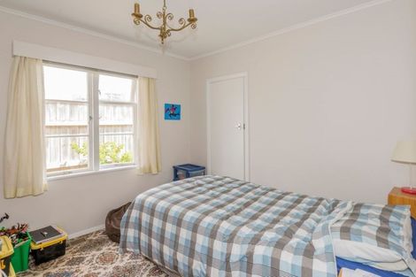 Photo of property in 95 Golf Road, Paraparaumu Beach, Paraparaumu, 5032