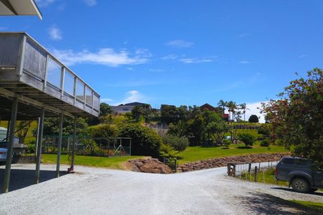 Photo of property in 11 Ocean View Road, Cable Bay, 0420