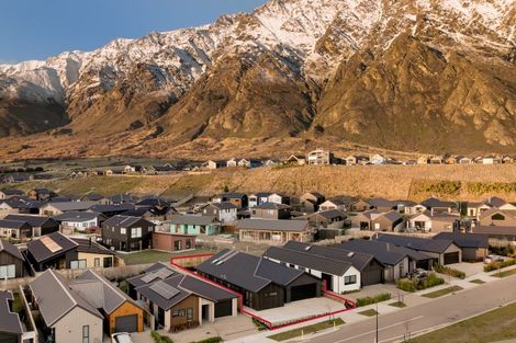 Photo of property in 50 Muster Road, Jacks Point, 9371