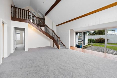 Photo of property in 13 Green Lane, Hawera, 4610