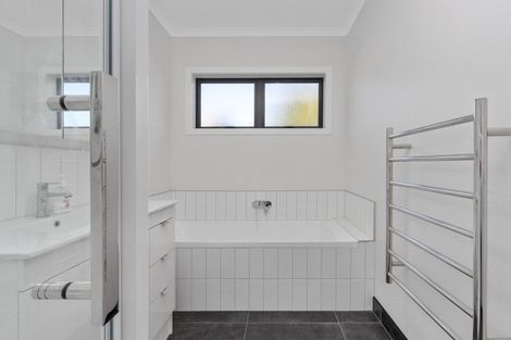 Photo of property in 3 Jeffares Place, Taradale, Napier, 4112