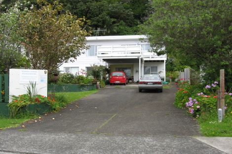 Photo of property in 9 Waiwera Place, Waiwera, Orewa, 0994
