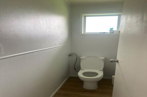 Photo of property in 1/58 Te Irirangi Drive, Clover Park, Auckland, 2019