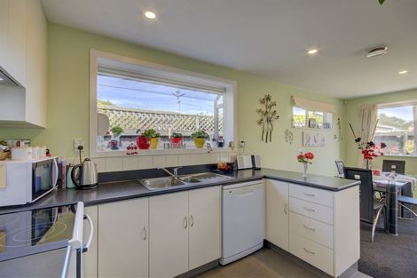 Photo of property in 25 Ngarimu Street, Avonside, Christchurch, 8061