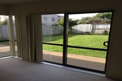 Photo of property in 10/45 Secoia Crescent, Mangere, Auckland, 2022