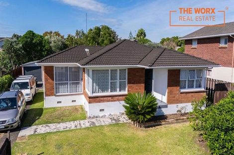 Photo of property in 72 Muir Avenue, Mangere Bridge, Auckland, 2022
