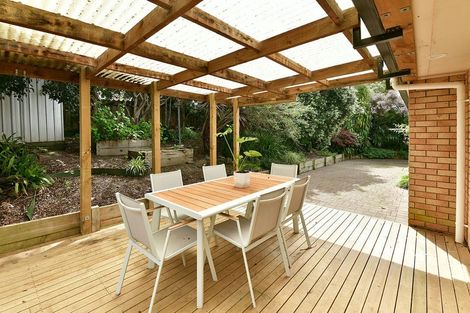 Photo of property in 30 Cabeleigh Drive, Helensville, 0800