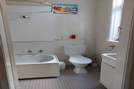 Photo of property in 8 Konini Road, Hataitai, Wellington, 6021