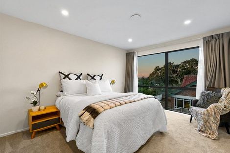 Photo of property in 112b Hutchinson Avenue, New Lynn, Auckland, 0600