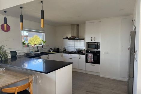 Photo of property in 50 Waipa Street, Birkenhead, Auckland, 0626