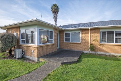 Photo of property in 809a Queen Street East, Parkvale, Hastings, 4122