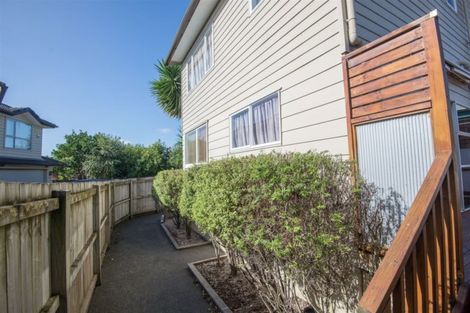Photo of property in 132a Mcleod Road, Te Atatu South, Auckland, 0610
