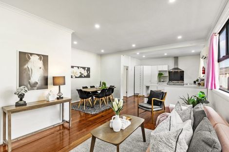 Photo of property in Peregrine Flats, 81a Ward Street, Wallaceville, Upper Hutt, 5018