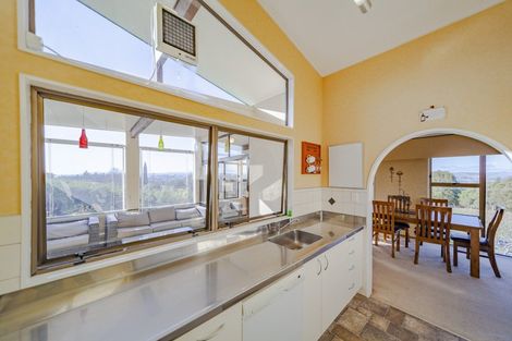 Photo of property in 70 Abbotsford Road, Waipawa, 4210