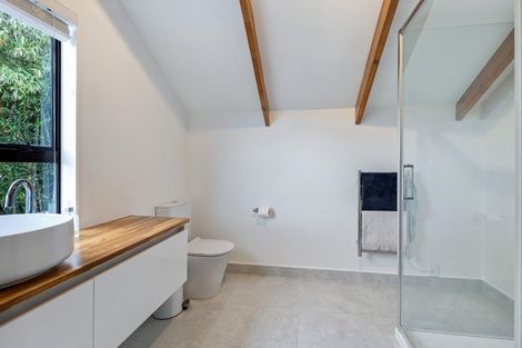 Photo of property in 78 Vodanovich Road, Te Atatu South, Auckland, 0610