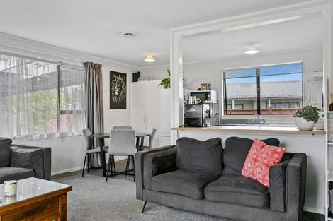 Photo of property in 19 Arthur Crescent, Hilltop, Taupo, 3330