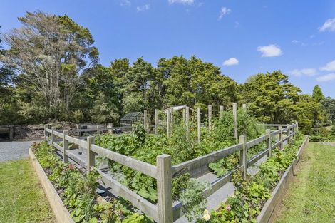 Photo of property in 37 Ward Road, Matakana, Warkworth, 0985