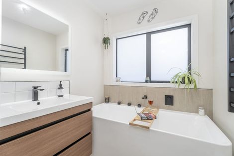 Photo of property in 155 Kupe Drive, Whitianga, 3510