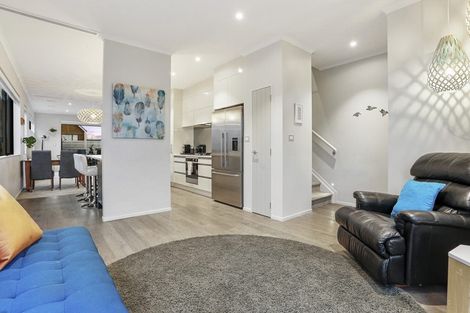 Photo of property in 4 Kanuka Road, Hobsonville, Auckland, 0616