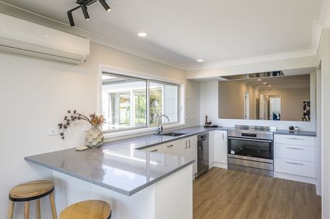 Photo of property in 1 Sandpiper Court, Paraparaumu Beach, Paraparaumu, 5032