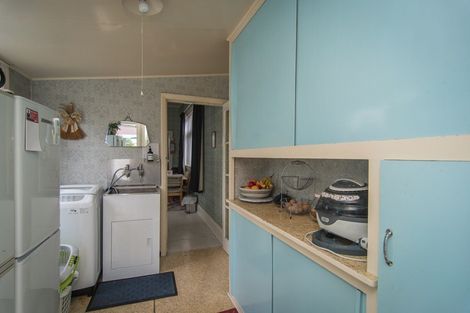 Photo of property in 37 Raymond Street, West End, Timaru, 7910