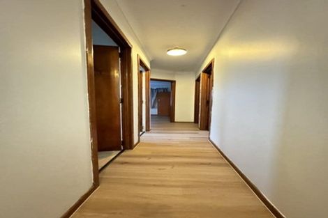 Photo of property in 183 Rathgar Road, Henderson, Auckland, 0610