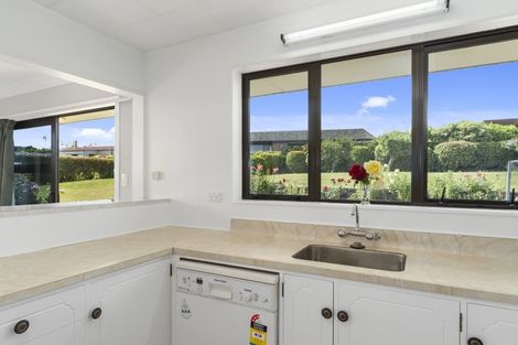 Photo of property in 10 Kahurangi Drive, Rangatira Park, Taupo, 3330