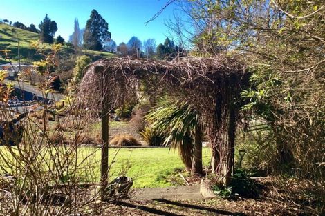 Photo of property in 8 Goldfinch Street, Taihape, 4720