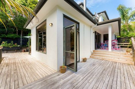 Photo of property in 12b Kimberly Grove, Greenhithe, Auckland, 0632