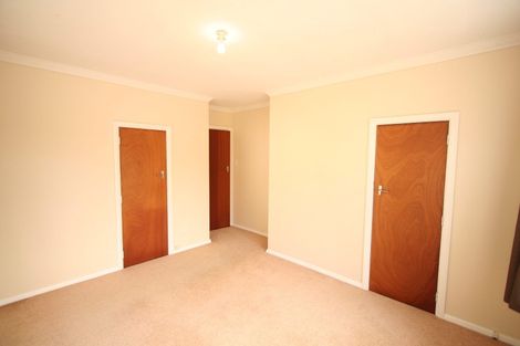 Photo of property in 49 Lyndfield Lane, Newlands, Wellington, 6037