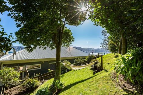 Photo of property in 334 Oriental Parade, Oriental Bay, Wellington, 6011