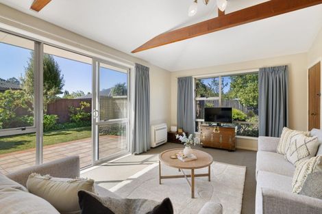 Photo of property in 2/99 Saint Martins Road, Saint Martins, Christchurch, 8022